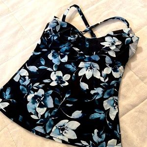 Island Escape tankini size 10